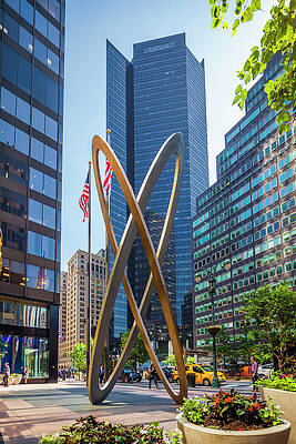North America Wall Art featuring the digital art Sculpture On Park Ave, Nyc by Olimpio Fantuz