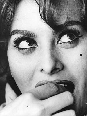 Sophia Loren Eating an Apple Wall Art