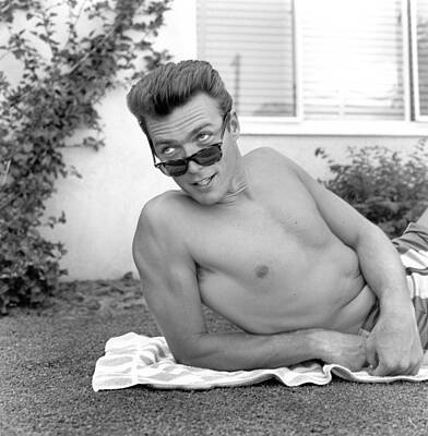 Man Relaxing in Sunglasses Wall Art