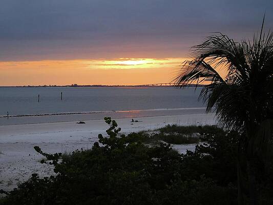 Wall Art featuring the photograph Sunset At The Beach by Karen Stansberry