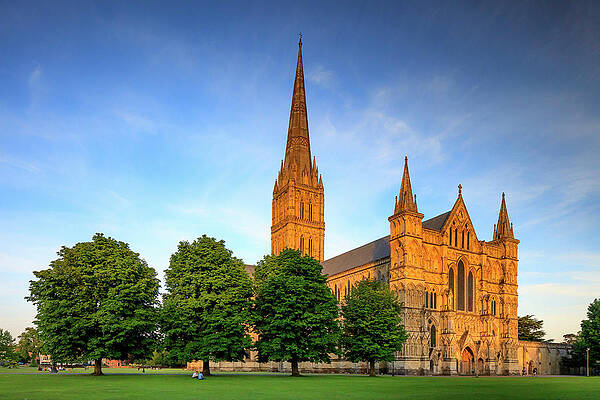 British Wall Art featuring the digital art United Kingdom, England, Wiltshire, Great Britain, British Isles, Salisbury, Salisbury Cathedral At Sunset by Maurizio Rellini