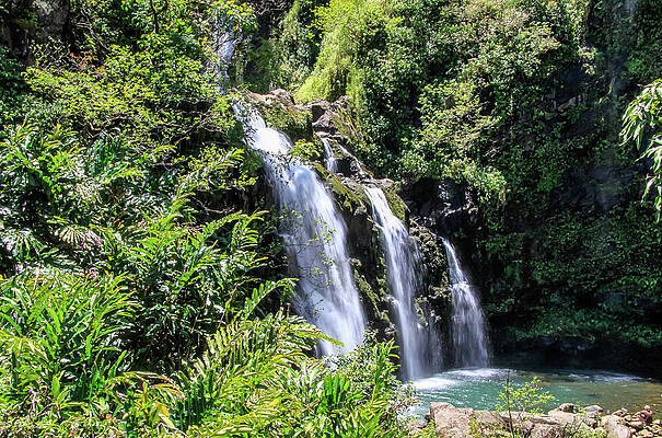 Island Wall Art featuring the photograph Upper Waikani Falls by Dawn Richards
