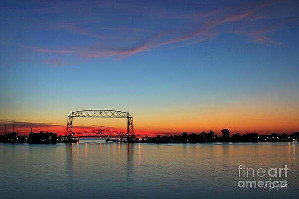 Reflection Photograph - Duluth Lift Bridge 8790 by Mark Triplett
