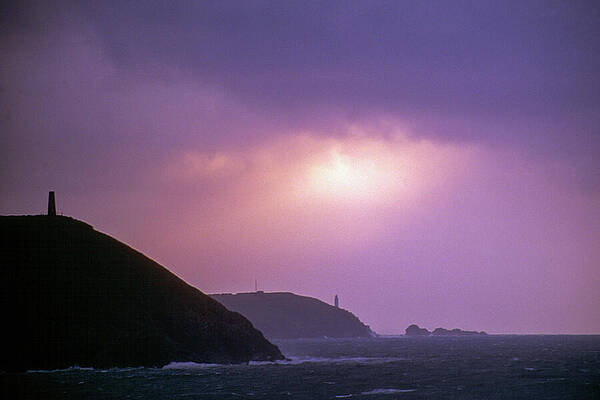 Dramatic Coastal Sunset Photograph