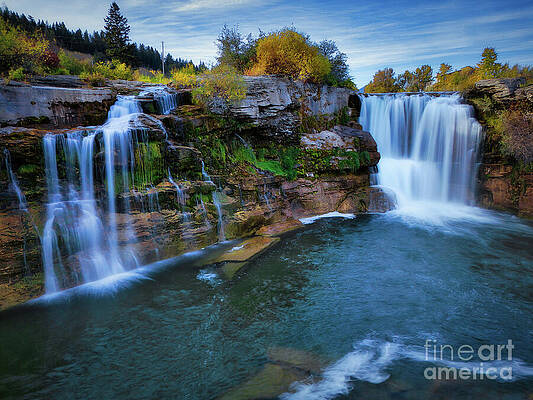 Serene Waterfall Landscape Wall Art