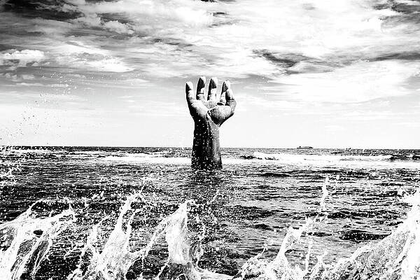 Wall Art featuring the photograph Ocean Emergence #1 by Mia Badenhorst