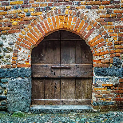 Heritage Wall Art featuring the photograph Ricetto Di Candelo #1 by Steven Dos Remedios