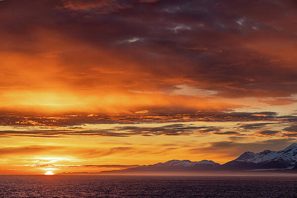 Wall Art featuring the photograph Sunset By Mt Fairweather And The Glacier Bay National Park In Al #1 by Steven Heap