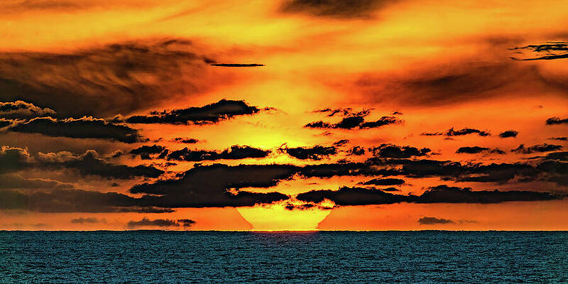 Sunset Wall Art featuring the photograph Sunsets For The Soul Mazatlan Sinaloa Mexico #1 by Tommy Farnsworth