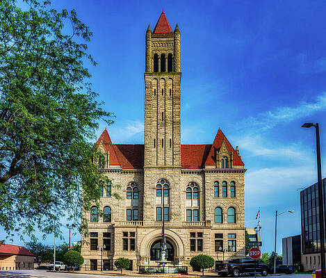 Wall Art featuring the photograph Wood County Courthouse In Parkersburg, WV #1 by Jonny D