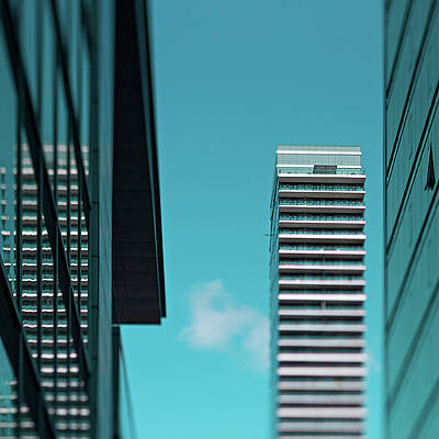 Toronto Photograph - Abstract Architecture Toronto #12 by Shankar Adiseshan