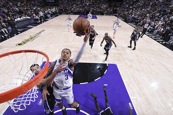 Drive Photos for Sale - Official NBA Photo Store