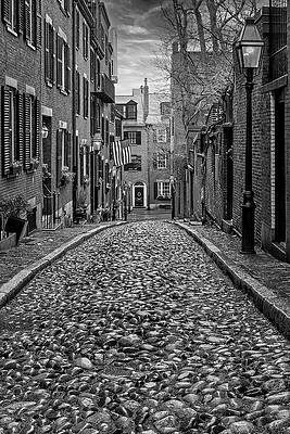 Monochromatic Photograph - Acorn Street Boston #2 by Susan Candelario