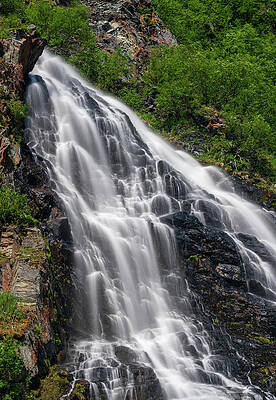 Wall Art featuring the photograph Dramatic Waterfall Of Horsetail Falls In Keystone Canyon #2 by Steven Heap
