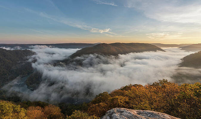 Fall Wall Art featuring the photograph Grand View Or Grandview In New River Gorge #2 by Steven Heap