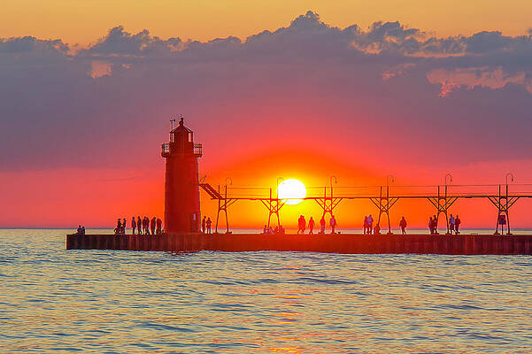 Sunset at the Lighthouse Pier Wall Art