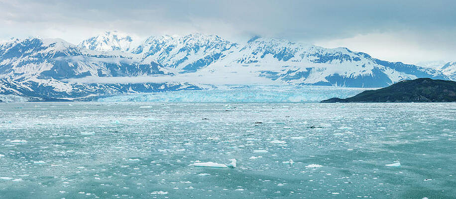Wall Art featuring the photograph The Hubbard Glacier Near Valdez In Alaska On Cloudy Day #2 by Steven Heap