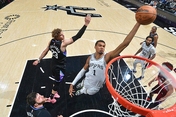 Slam Dunk Photos for Sale - Official NBA Photo Store