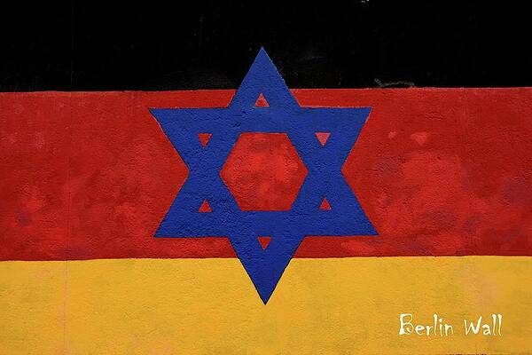 Berlin Photograph - Berlin Wall #66 by Robert Grac