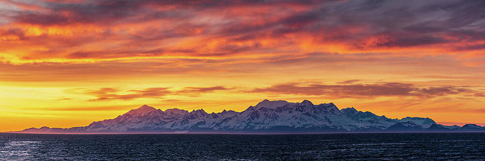 Wall Art featuring the photograph Sunset By Mt Fairweather And The Glacier Bay National Park In Al #7 by Steven Heap
