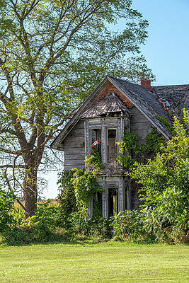Vintage Photograph - Abandoned Country Home In Rural Ontario 2 by John Twynam