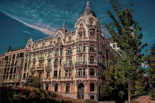 Sky Wall Art featuring the photograph Architecture Photography Art Deco Ornate Building by Nature Oil Painting