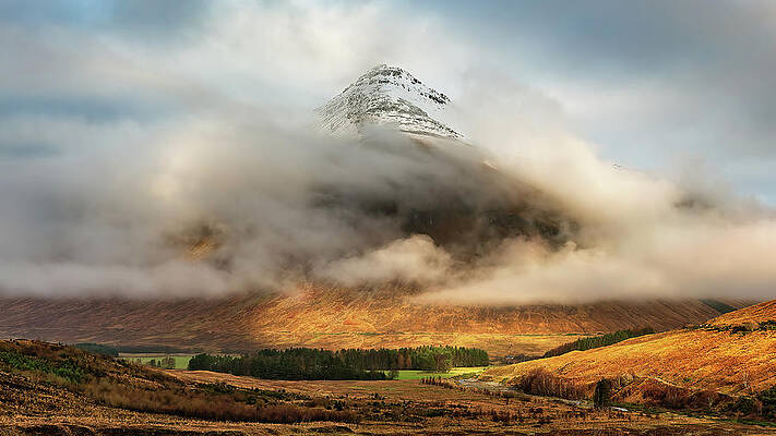 Scottish Highland Wall Art featuring the photograph Beinn Dorain by Grant Glendinning