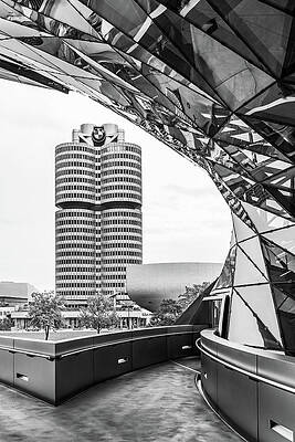 BMW Headquarters by Elvira Peretsman