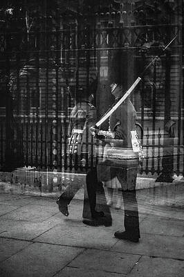 Wall Art featuring the photograph BW Changing Guard Buckingham Palace by Bonnie Colgan