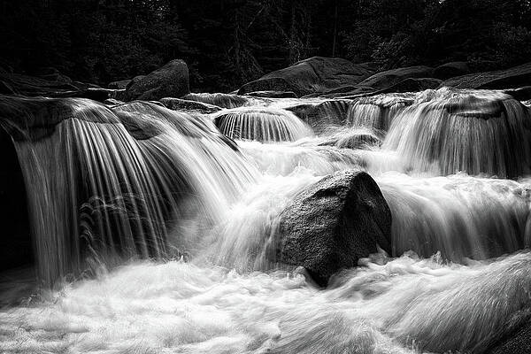 Wall Art featuring the photograph Cascade On The Ammonoosuc by Jeff Sinon