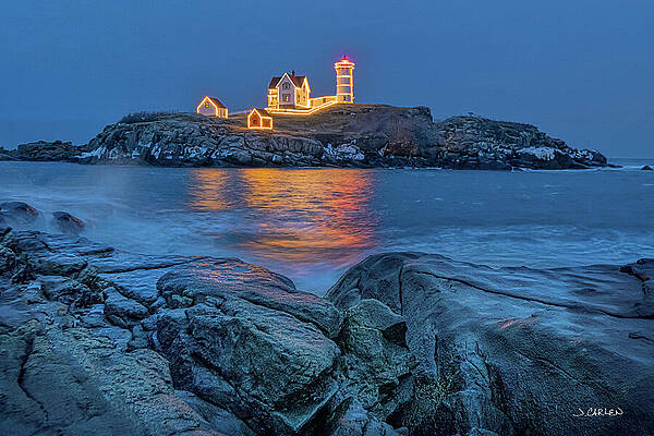 Maine Photograph - Nubble Light At Christmas II by Jim Carlen
