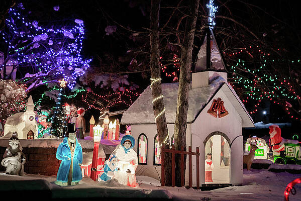 Wall Art featuring the photograph Christmas Village_1573 by Linda Triplett