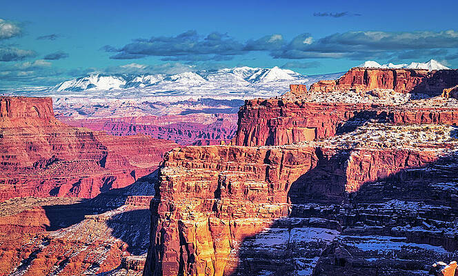Canyonlands National Park Wall Art featuring the photograph Clear Day In The Canyon by Jon Snyder