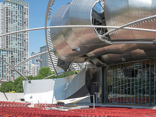 Chicago Photograph - Cloud Gate Millennium Park by Shankar Adiseshan