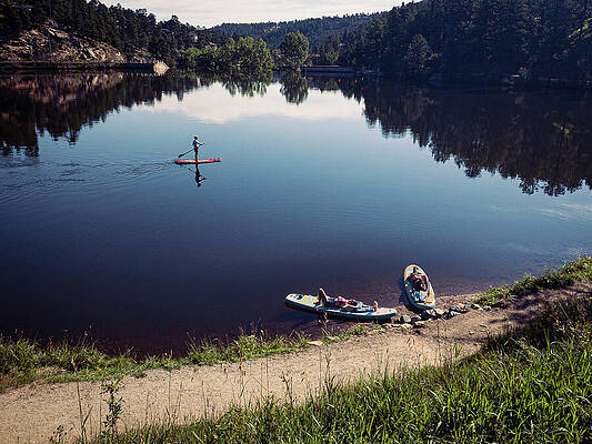 Tree Photograph - Colorado - Evergreen Lake - Summer Activities by Robert Niemeier
