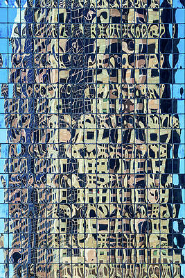 Modern Wall Art featuring the photograph Complex Reflections Of A Modern Skyscraper In St Louis Office Bu by Steven Heap
