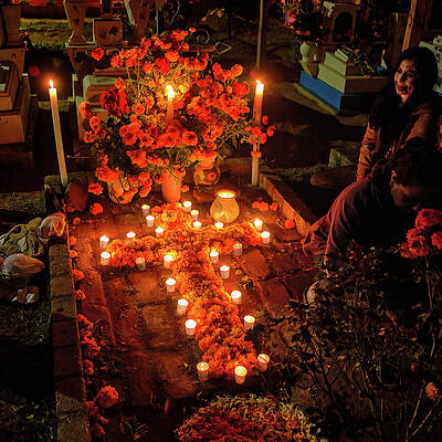 Heritage Wall Art featuring the photograph Day Of The Dead, Xoxocotlan by Steven Dos Remedios