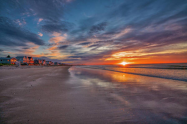 Maine Wall Art featuring the photograph Daybreak At Footbridge Beach by Penny Polakoff
