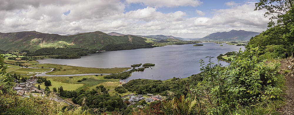 Photograph - Derwentwater Panoramic by Francisco Ruiz Navas