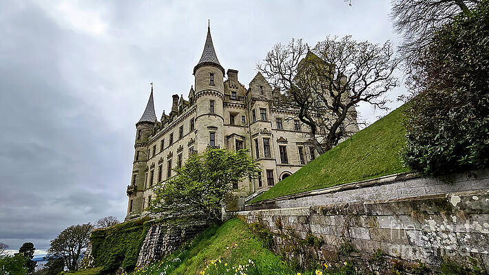 Scotland Wall Art featuring the photograph Dunrobin Castle -  Sutherland, Highlands, Scotland by Jeff Saunders