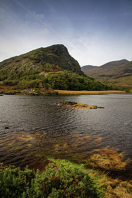 Fall Wall Art featuring the photograph Eagles Nest by Mark Callanan