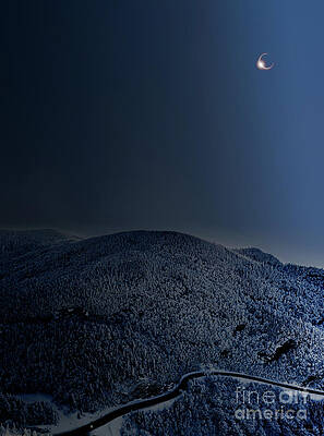 Wall Art featuring the photograph Eclipse Over Mad River Glen by Eric Killorin