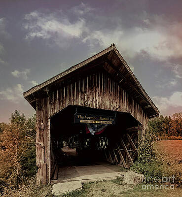 Addison County Photograph - Spade Farm Covered Bridge, Ferrisburgh Vermont by Eric Killorin