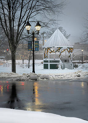 Winter Wall Art featuring the photograph Foggy Bandstand On The Green by Dave King