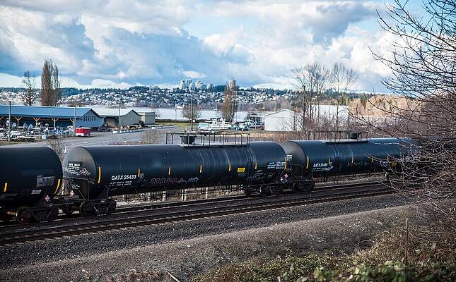 2023 Photograph - GATX Oil Train In Blaine by Tom Cochran