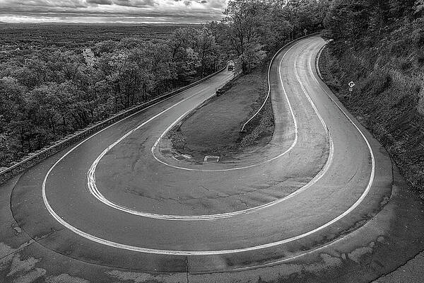 Hairpin Over The Shawangunk Ridge Ii Bw Print