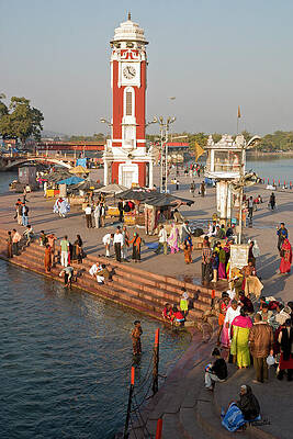 Water Wall Art featuring the photograph Har-Ki-Pauri-4, Haridwar by Sanjay Marathe