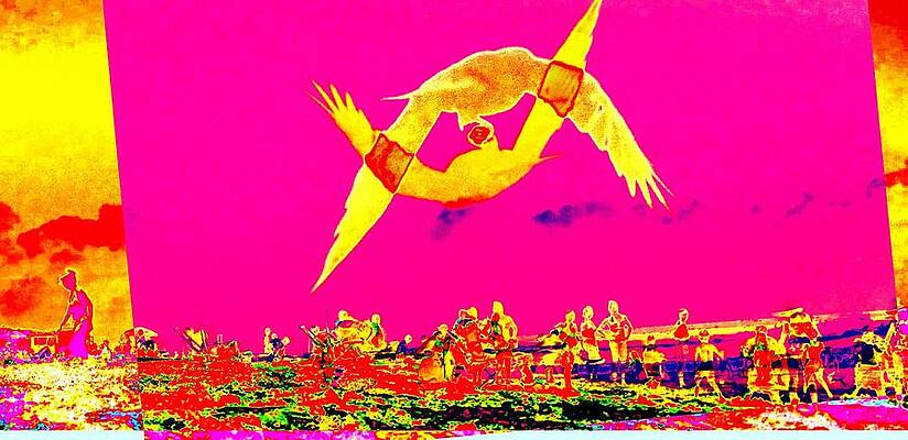 Abstract Wall Art featuring the photograph Heat At The Beach Abstract Photography by David McKinney