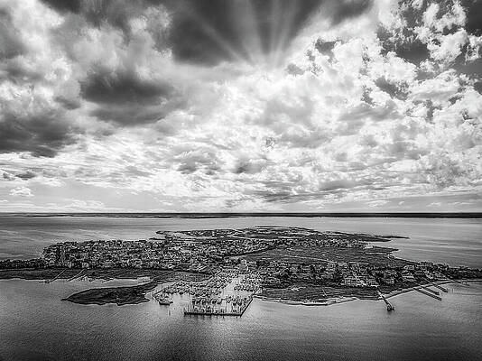 High Bar Harbor Yacht Club Bw Print