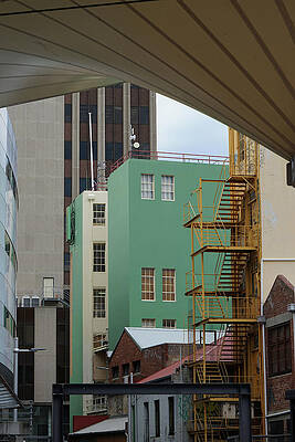 Wall Art featuring the photograph Hobart Urban 1 by Richard Reeve
